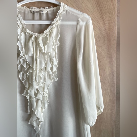 OLD NAVY Cream Sheer Ruffle Blouse–Romantic Dreamy Vibe 3/4 Sleeve Button Down M - Picture 7 of 11